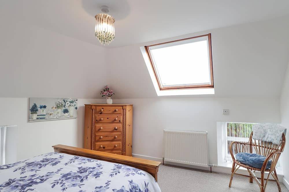 Meredith Cottage, pet friendly, country holiday cottage in Banff in Banff, Aberdeenshire