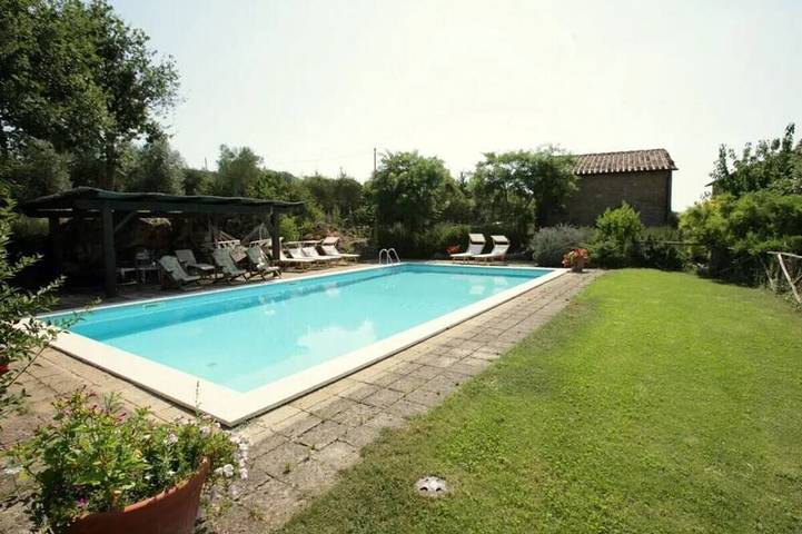 Villa für 13 Personen, mit Garten