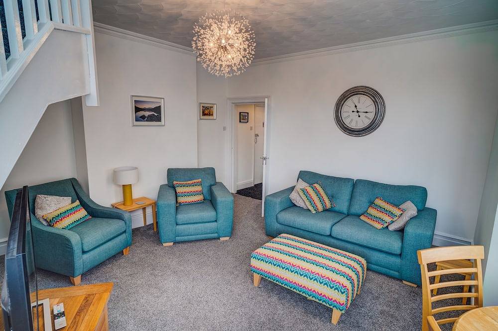 Entire apartment, Apartment Double Ensuite at Beachmount Holiday Apartments in Rhos on Sea, Conwy region