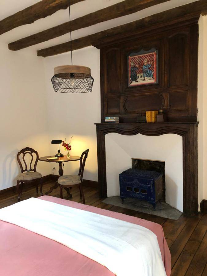 Location de vacances pour 2 personnes, avec jardin ainsi que terrasse et vue à Plazac - 2