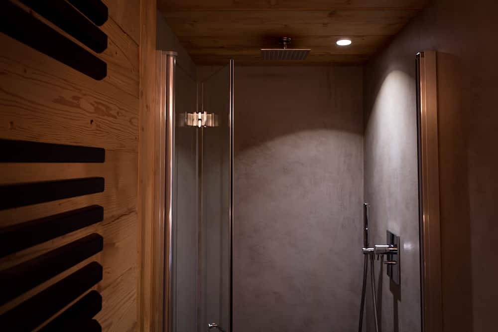 Entire apartment, A corner of peace between greenery and mountains in Comune di Pré-Saint-Didier, Ruitor Massif