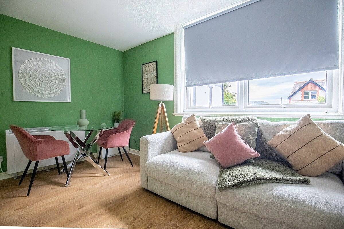 Entire holiday apartment, The Anchorage Apartments - No. 4 in Llandudno, Conwy region