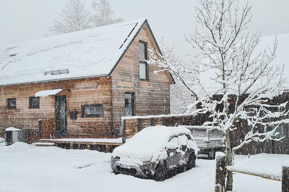 Traumhaftes Chalet mit Aussen-Whirlpool. Seid 2023 Neu: Aussen-Sauna!! in Gersfeld, Rhön-Hessen