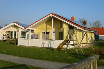 Ferienpark für 4 Personen, mit Terrasse und Sauna in Cuxland