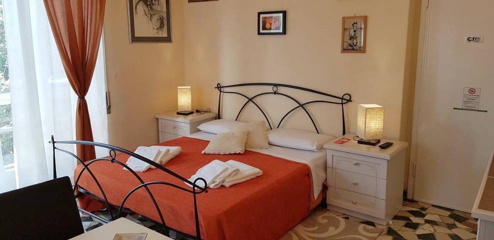 B&b per 3 persone, con Balcone e Terrazza nonché Giardino a Lido di Camaiore