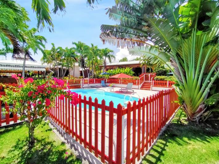 Maison de vacances pour 4 personnes, avec terrasse et piscine