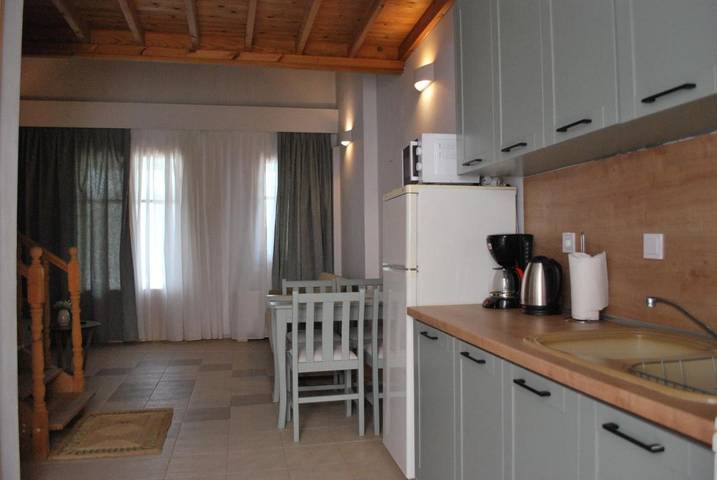 Ferienhaus für 3 Personen, mit Garten und Pool sowie Ausblick in Petra (Griechenland) - 2