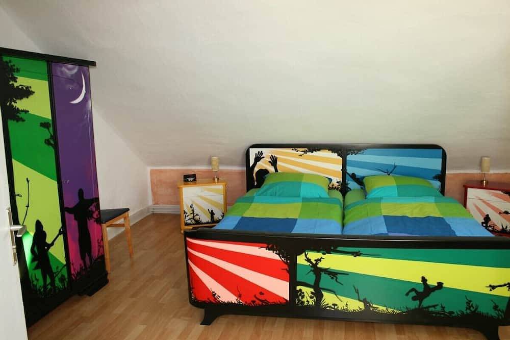 Ganze Wohnung, Schöne, künstlerische-Design Wohnung im Herzen des Ruhrgebiets (Bochum Witten ) in Witten, Ennepe-Ruhr-Kreis
