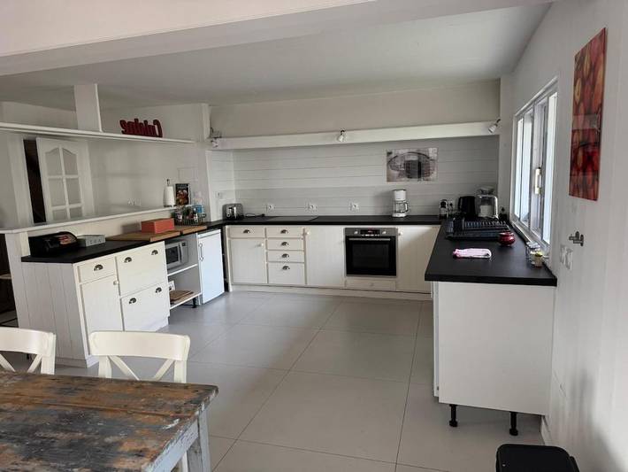 Location de vacances pour 8 personnes, avec jardin dans Plage des Gollandieres (Le Bois-Plage-en-Re) - 2