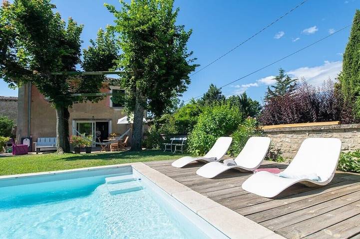 Maison de vacances pour 12 personnes, avec jardin, animaux acceptés à Saint-Didier-au-Mont-d'Or