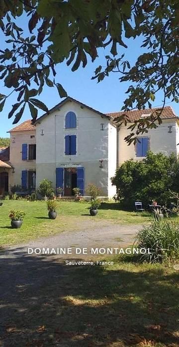 Chambre d’hôte pour 2 personnes, avec jardin ainsi que terrasse et vue à Sauveterre (Hautes-Pyrénées)