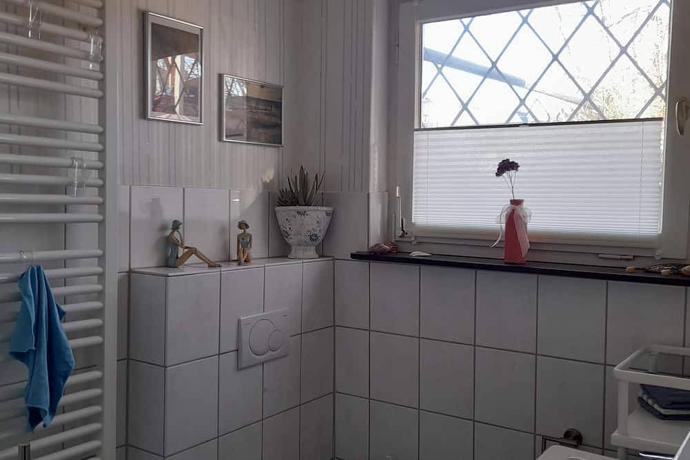 Ganze Wohnung, Ferienwohnung unweit von Scharbeutz/Ostsee in Ahrensbök, Ostholstein