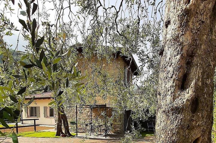 Ferienhaus für 3 Personen, mit Garten und Terrasse in Malcesine