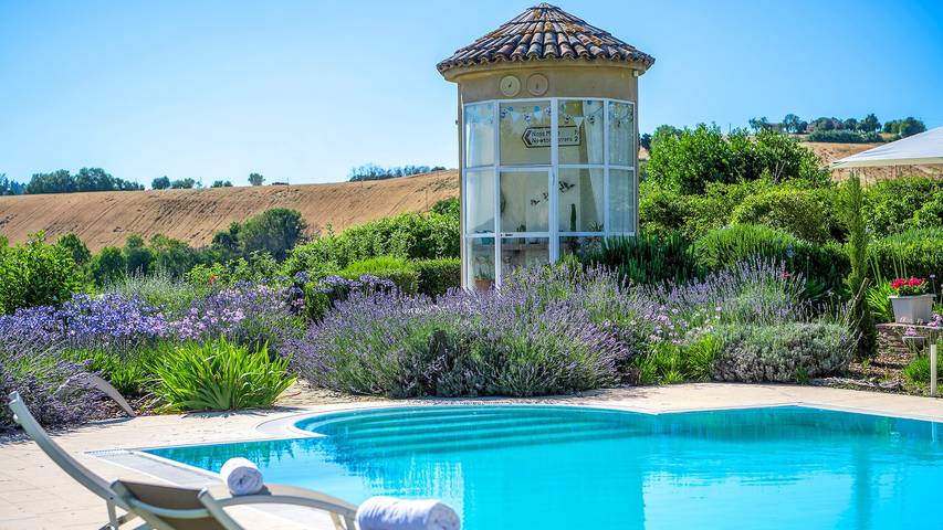 Casa Sant'Elia 7+3, Emma Villas in Filottrano, Provincia di Ancona