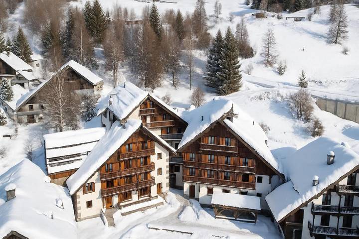Baita per 4 persone, con balcone, adatto a famiglie con bambini in Piemonte