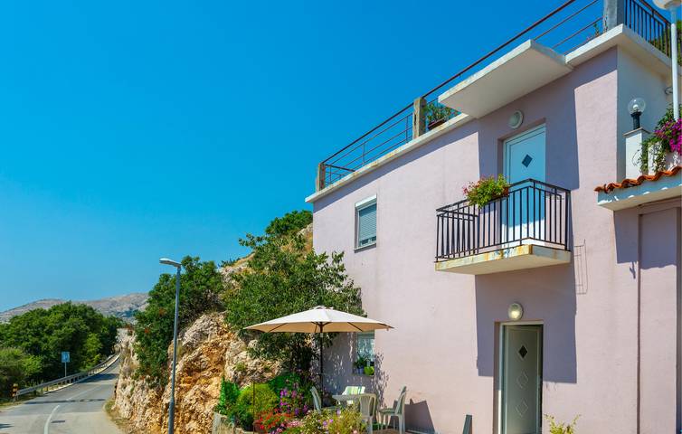 Ferienwohnung für 2 Personen, mit Terrasse in Baska - 2