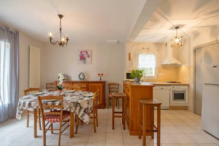 Gîte pour 6 personnes, avec jardin et terrasse, animaux acceptés à Locmariaquer - 3