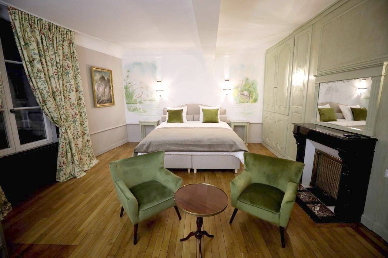 Au Jeu de Paume in Épernay, Marne