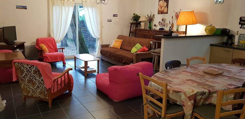 Gîte pour 8 personnes, avec jardin et terrasse, animaux acceptés à Andernos-les-Bains - 2
