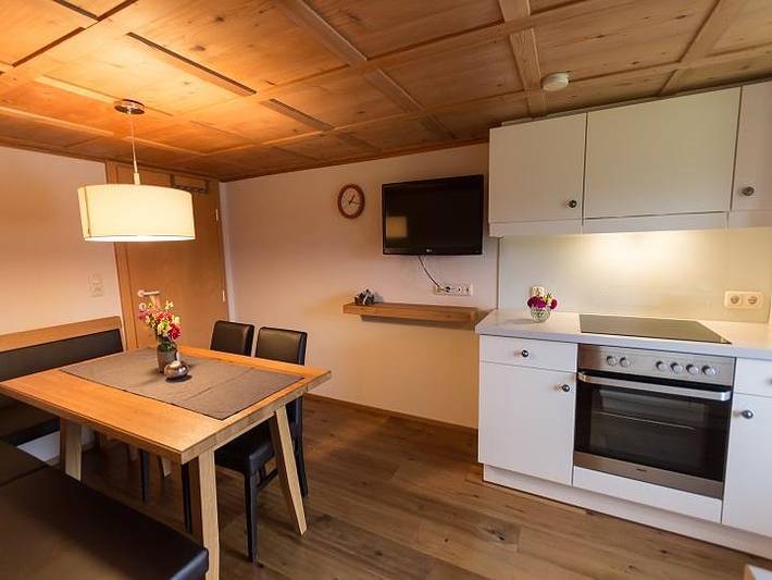 Ferienwohnung für 4 Personen, mit Terrasse und Garten sowie Ausblick im Bregenzerwald - 4