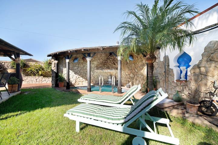 Casa rural para 6 personas, con Jardín en Chiclana de la Frontera