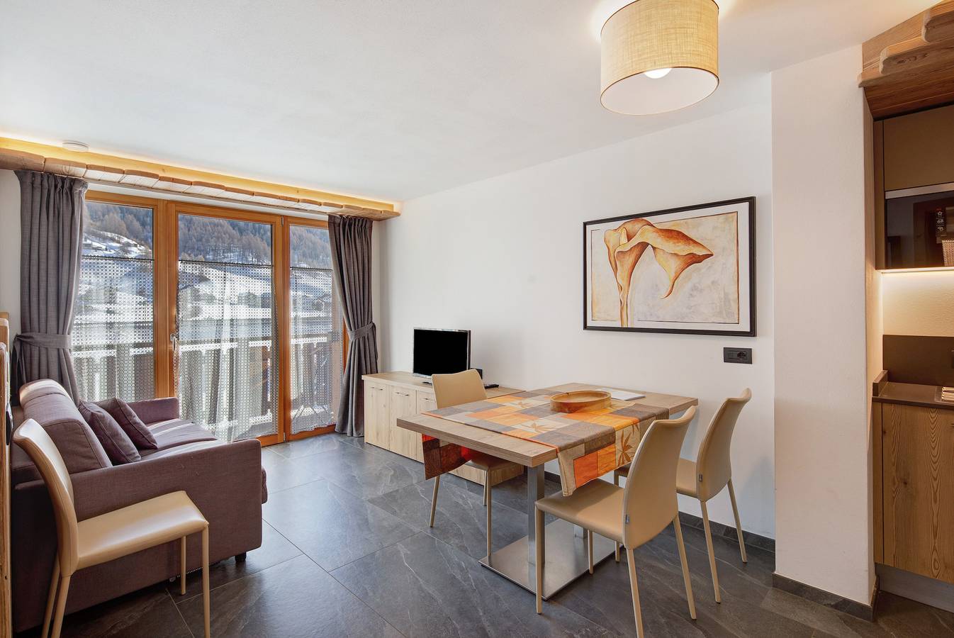 Entire apartment, Holiday Apartment 'Klee Casa Giusto' with Mountain Views Private Terrace in Livigno (Town), Livigno