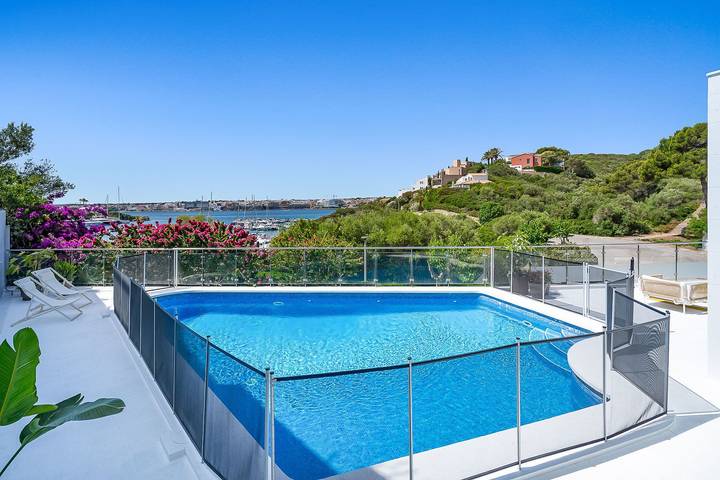 Casa rural para 10 personas, con Terraza y Piscina en Maó