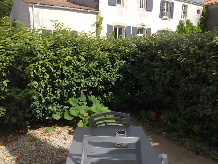 Location de vacances pour 2 personnes, avec jardin en Charente-Maritime