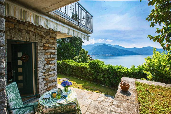 Ferienwohnung für 2 Personen, mit Seeblick und Garten sowie Terrasse und Ausblick, mit Haustier in Comune di Cannobio - 4