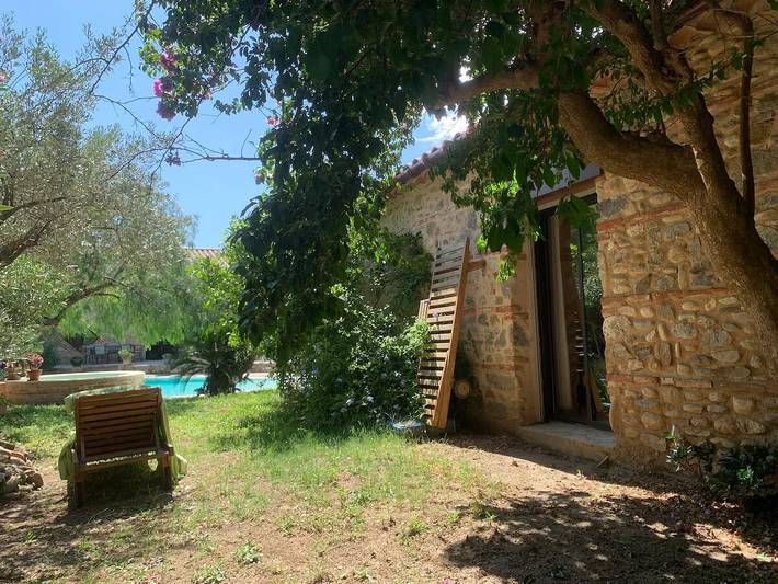 Gîte pour 6 personnes, avec jardin et terrasse ainsi que jacuzzi et piscine, animaux acceptés à Ille-sur-Têt - 2