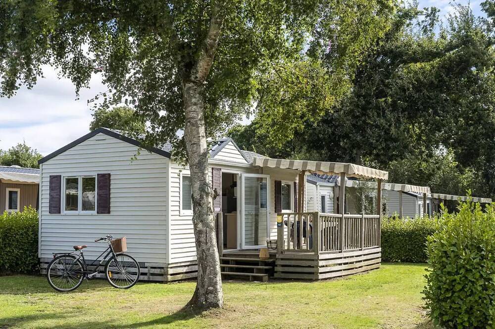 Mobil Home Confort 3 Pièces 4 Personnes in Lannion, Ceinture Dorée