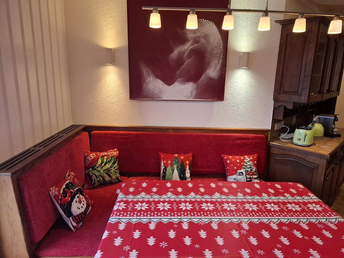 Ganze Wohnung, Le Nid d'aigle apt 405 Leysin centre avec forfait piscine sauna jacuzzi en option in Leysin, Alpes Vaudoises