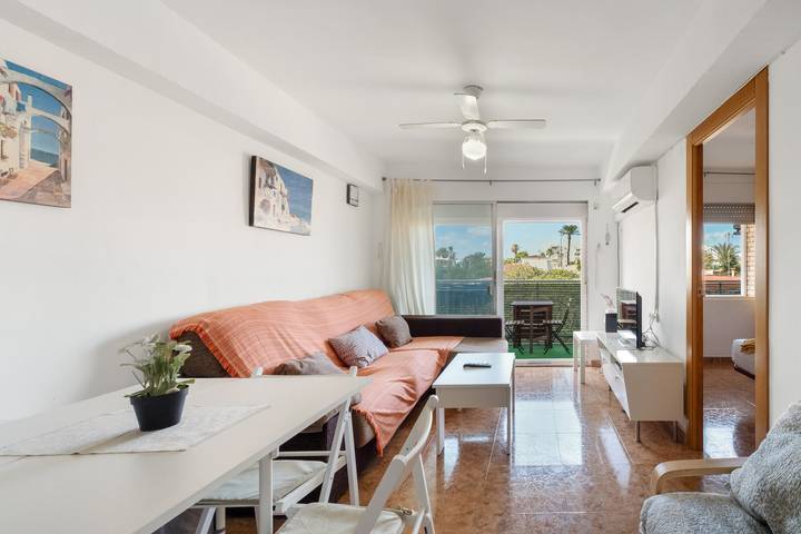 Hel lejlighed, Coastal Apartment with Private Terrace, Wi-Fi & Air Conditioning in Playa de Mar de Cristal (Cartagena), Cartagena