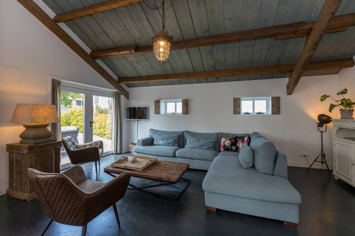 Ferienhaus für 15 Personen, mit Balkon/Terrasse und Terrasse sowie Garten in Vrouwenpolder - 3