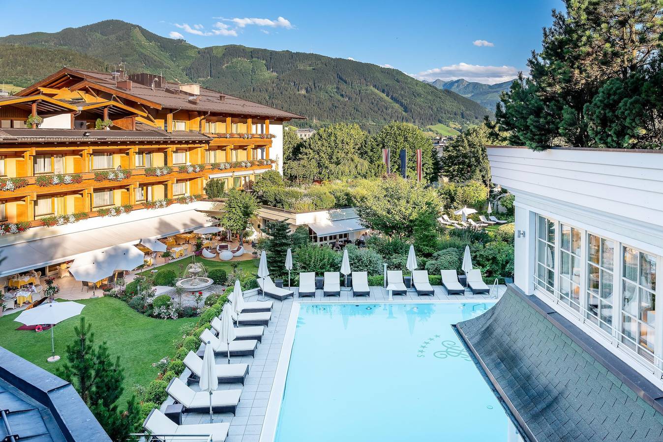 Juniorsuite mit Bad, Wc, Balkon in Zell am See (Ciudad), Zell am See