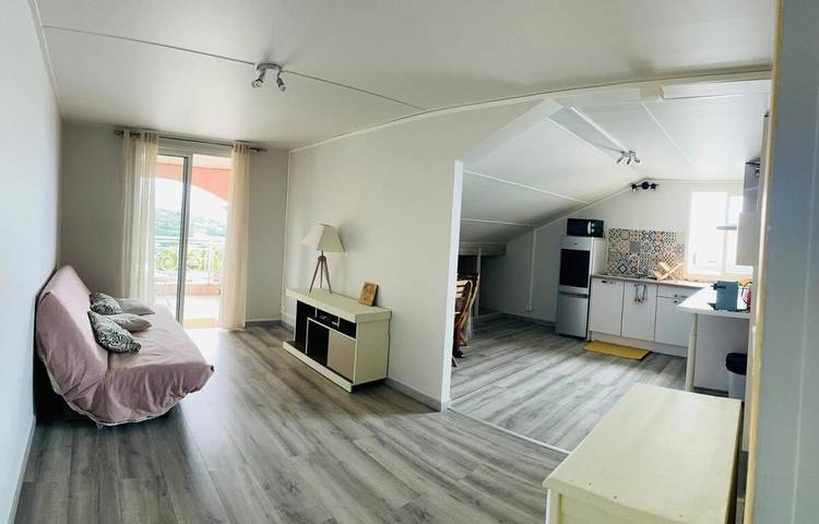 Appartement de vacances pour 4 personnes, avec terrasse et vue