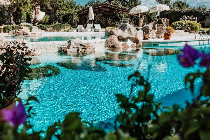 Hôtel pour 4 personnes, avec vue ainsi que jardin et piscine, animaux acceptés dans Cala Bitta - 3