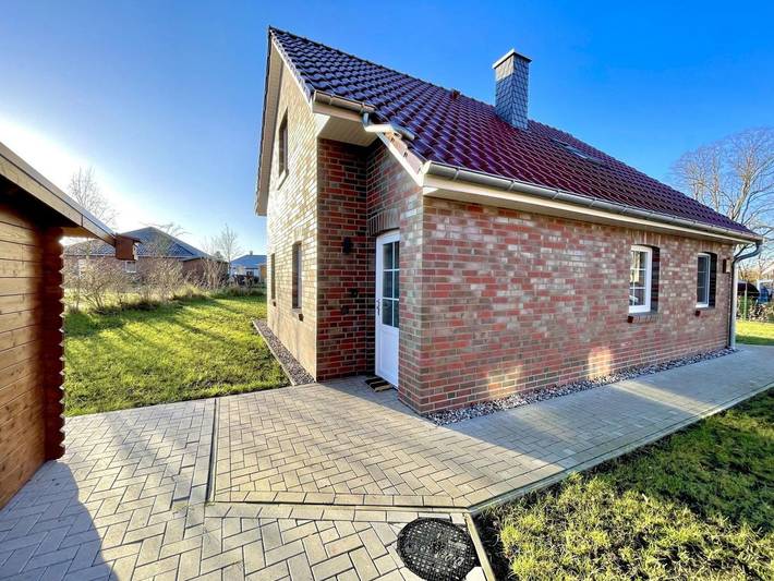 Ferienhaus für 8 Personen, mit Seeblick und Terrasse sowie Garten, kinderfreundlich in Warin - 2