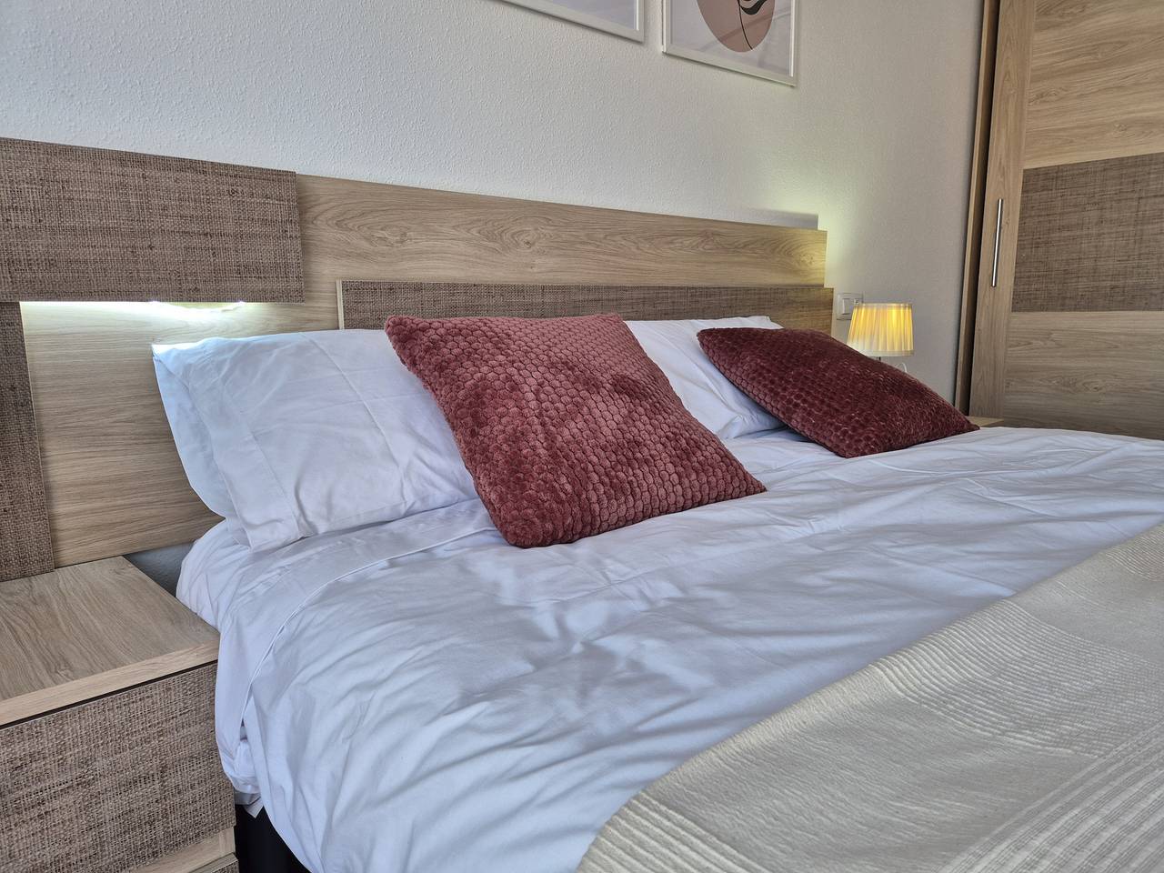 Ganze Wohnung, 1A138 Apartamento 2 dormitorios en Gijon in Gijón, Costa Verde (Spanien)