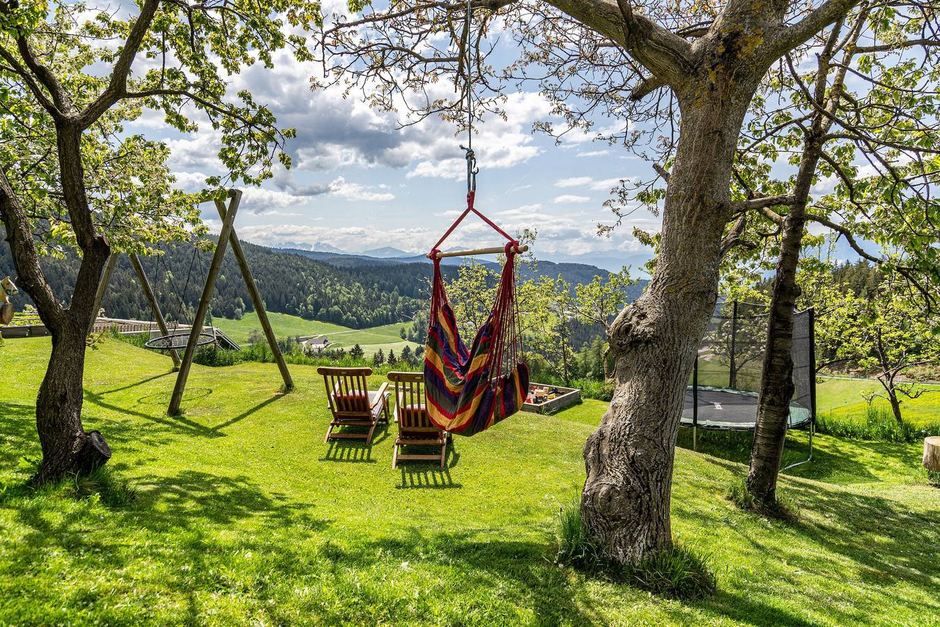 Ganze Wohnung, Ferienwohnung "Rotsteinhof Abendrot" mit Balkon & Wlan in Vöran, Sarntaler Alpen