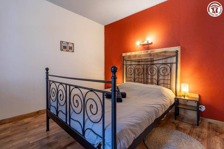 Gîte pour 8 personnes, avec terrasse, animaux acceptés à Le Châtelard - 4