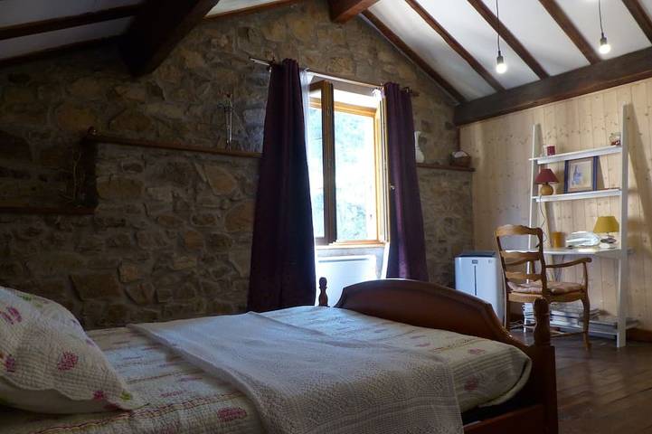 Location de vacances pour 6 personnes, avec balcon et jardin à Saint-Pierreville - 4