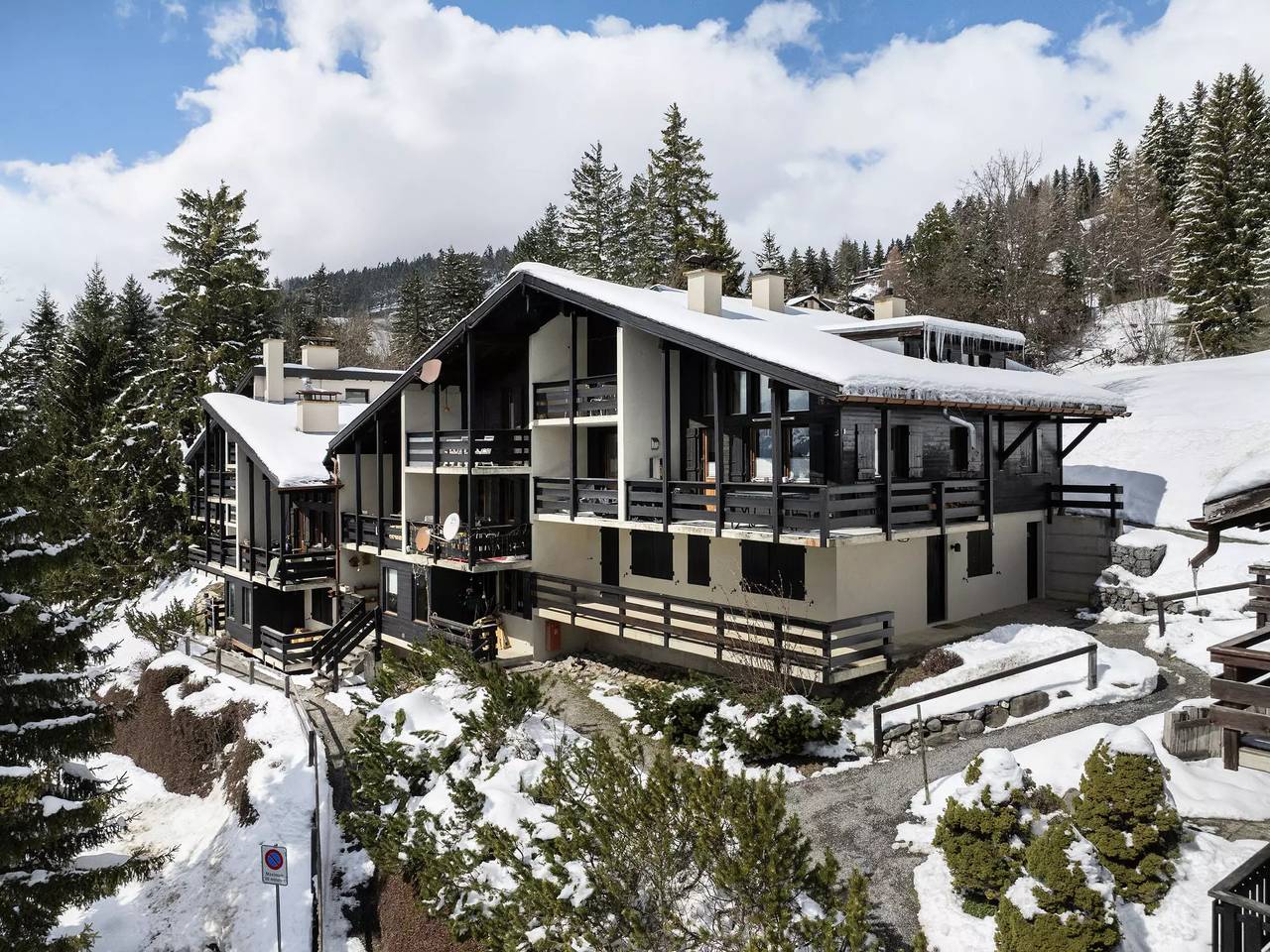 Appartement entier, 3 Pièces 5 Personnes in Gryon, Alpes Vaudoises