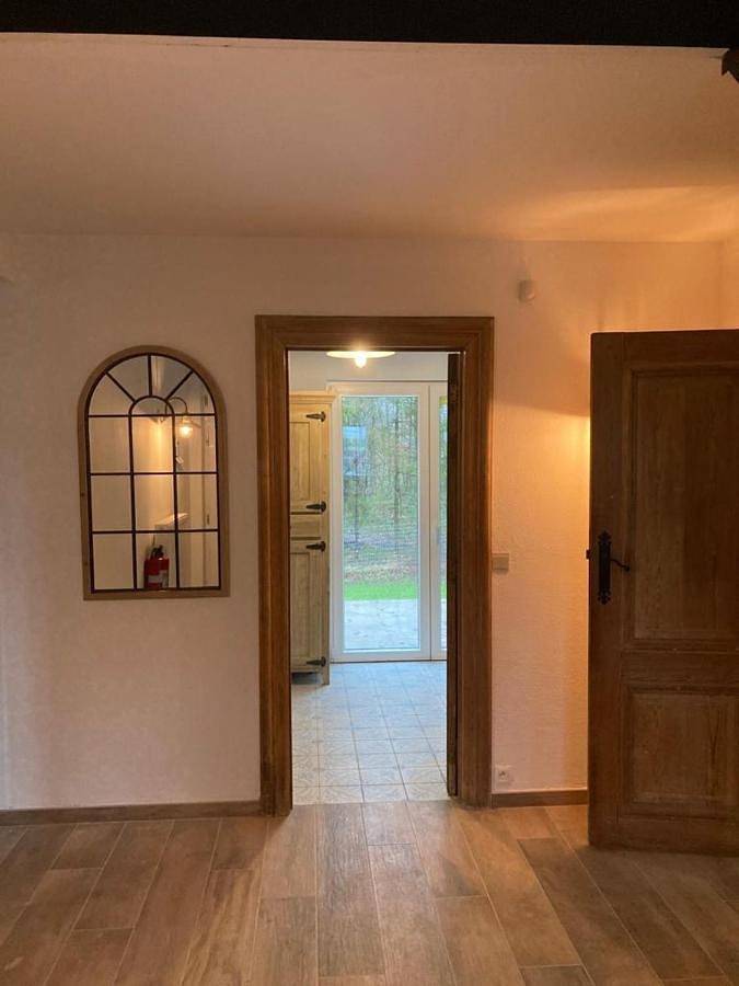 Location de vacances pour 8 personnes, avec jardin ainsi que vue et terrasse, animaux acceptés à Florennes - 4