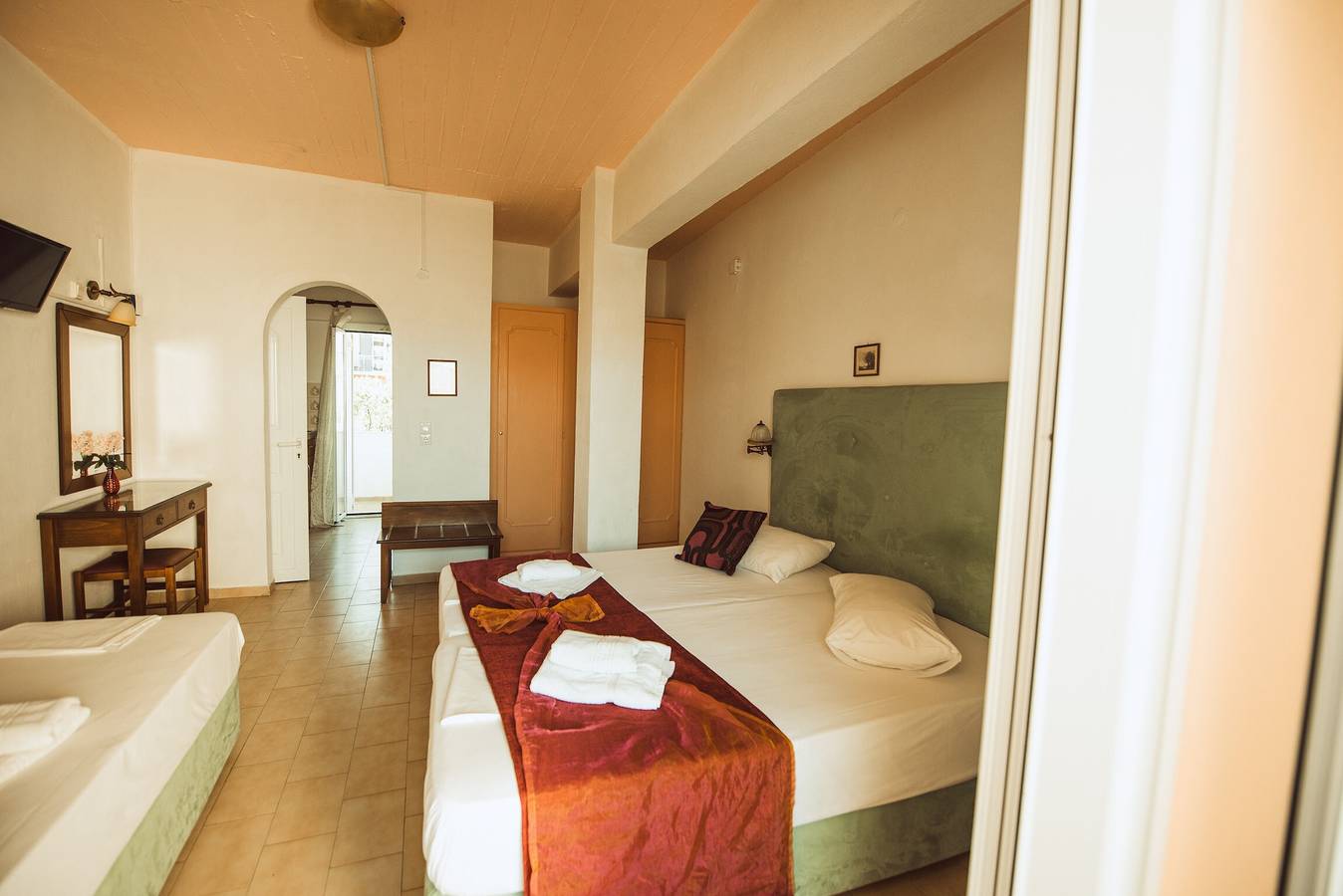 Hel studio-lejlighed, Studio for 2 personer med balkon in Benitses, Corfu, Korfu