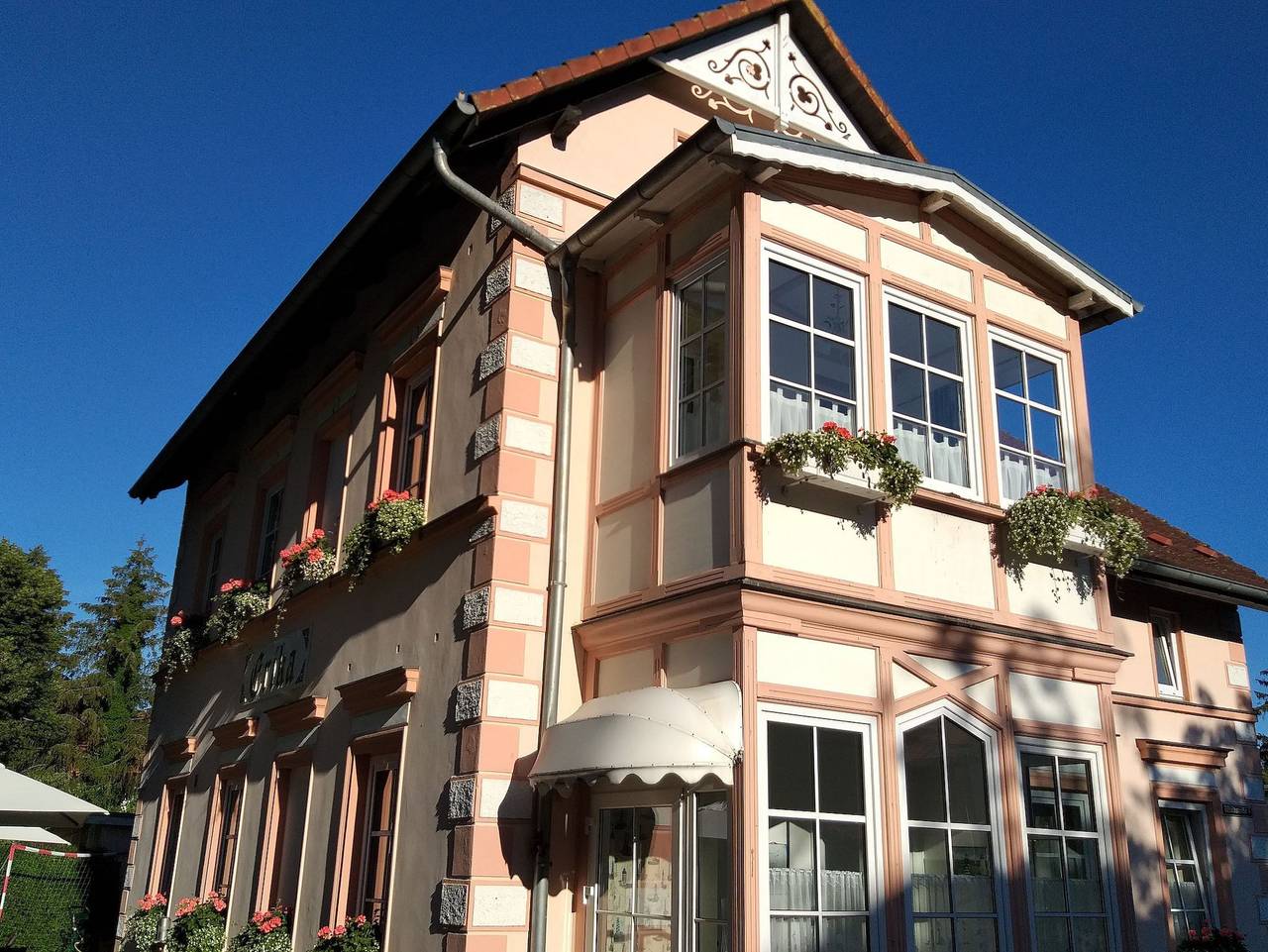 Ganze Ferienwohnung, Pension Villa Erika - Doppelzimmer mit Wintergarten in Lubmin, Vorpommern Greifswald