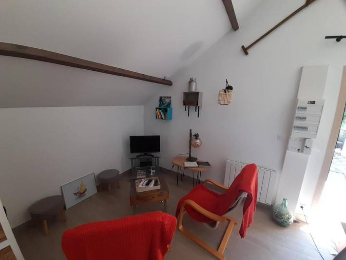 Location de vacances pour 3 personnes, avec Terrasse ainsi que Jardin et Vue à Péaule - 3