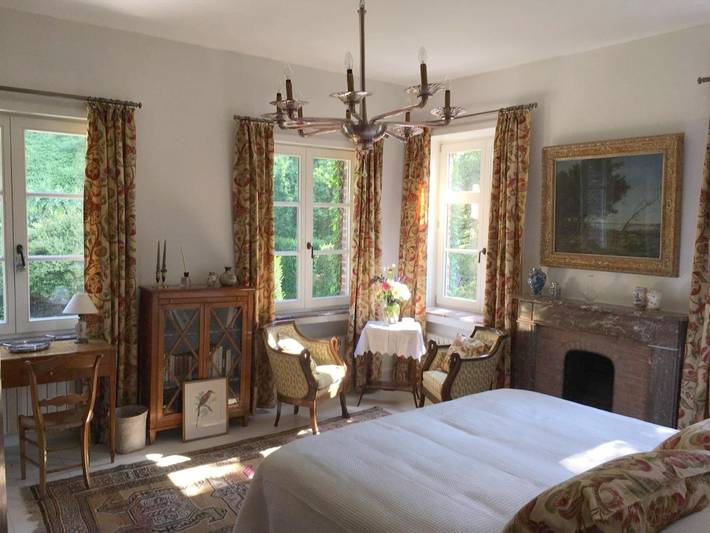 Chambre d’hôte pour 2 personnes, avec Terrasse et Jardin ainsi que Piscine et Sauna à Mons (Hennegau)