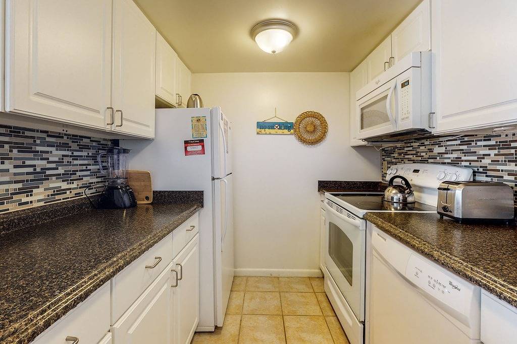 Ganze Wohnung, Sea Colony Ocean 5th-floor condo with pool, balcony, & gym in Sea Colony, Middlesex Beach