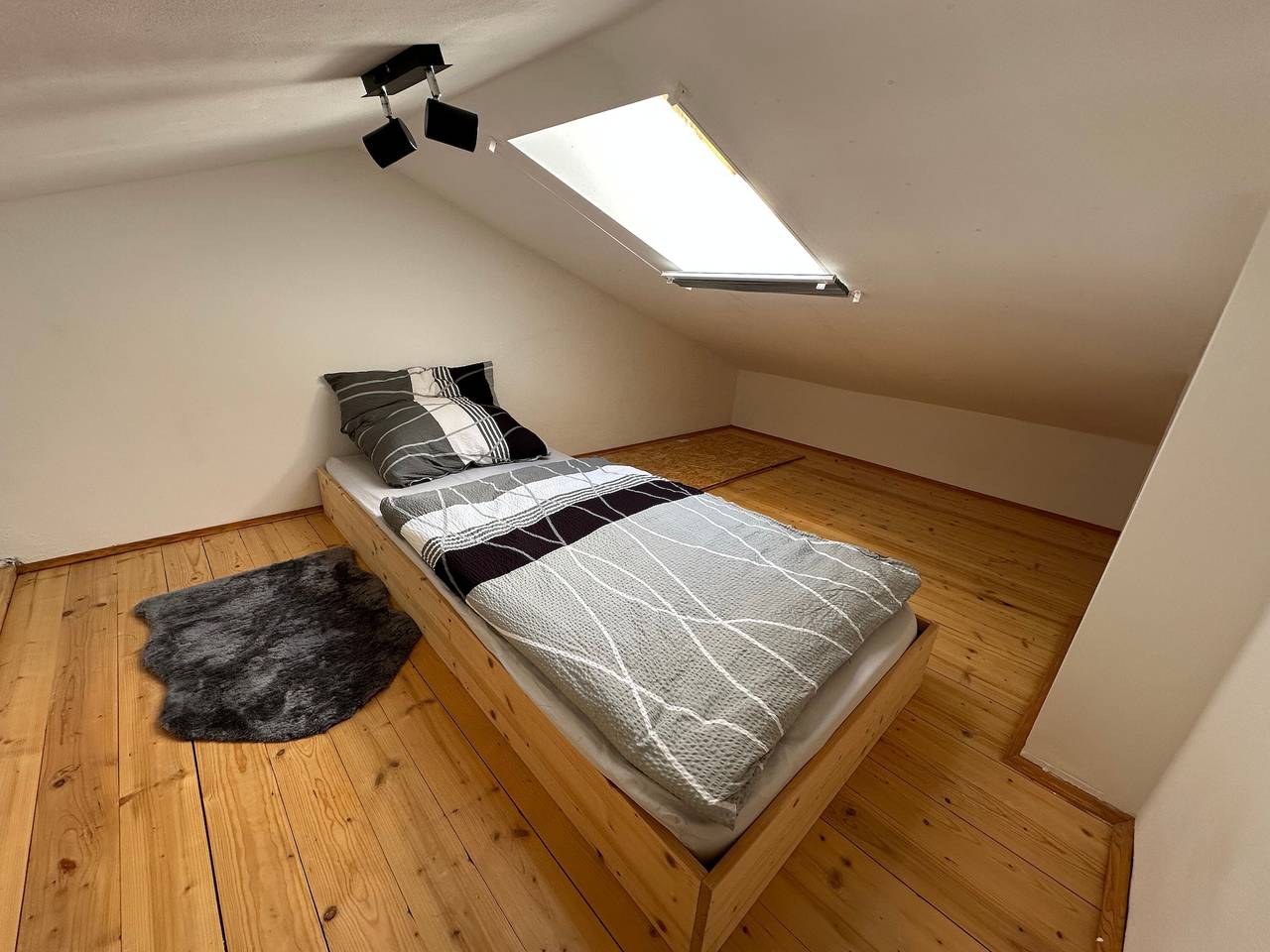 Entire apartment, Apartment with Loft – Dogs Welcome in Falkenstein ( Cham), Eastern Bavaria